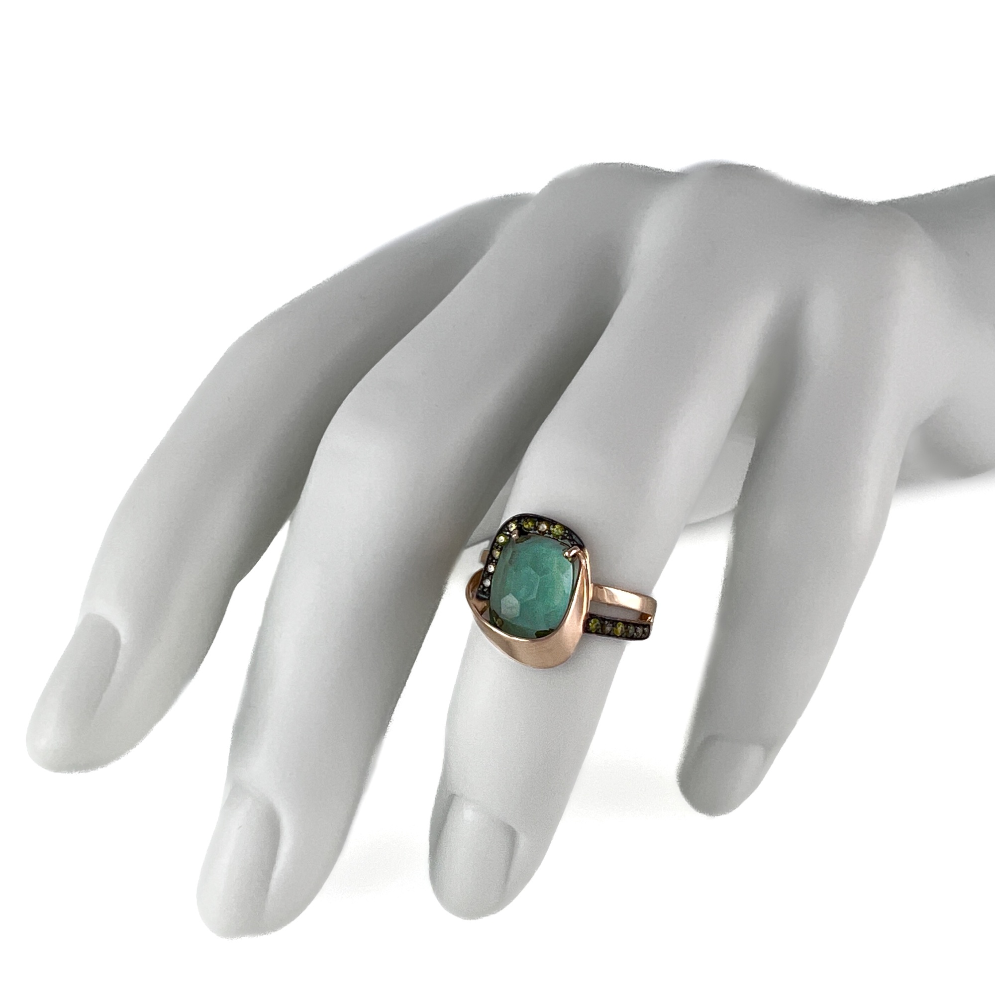 Кольцо из золота с турмалином и фианитами