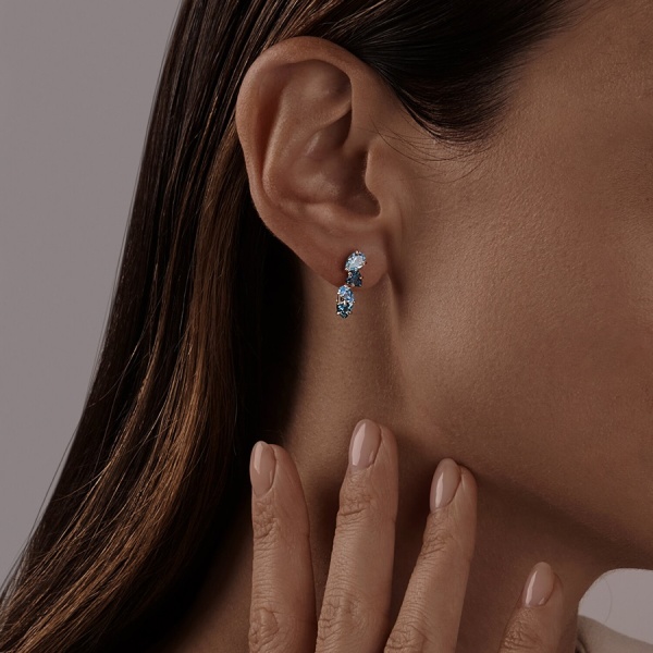 Серьги из красного золота с топазами