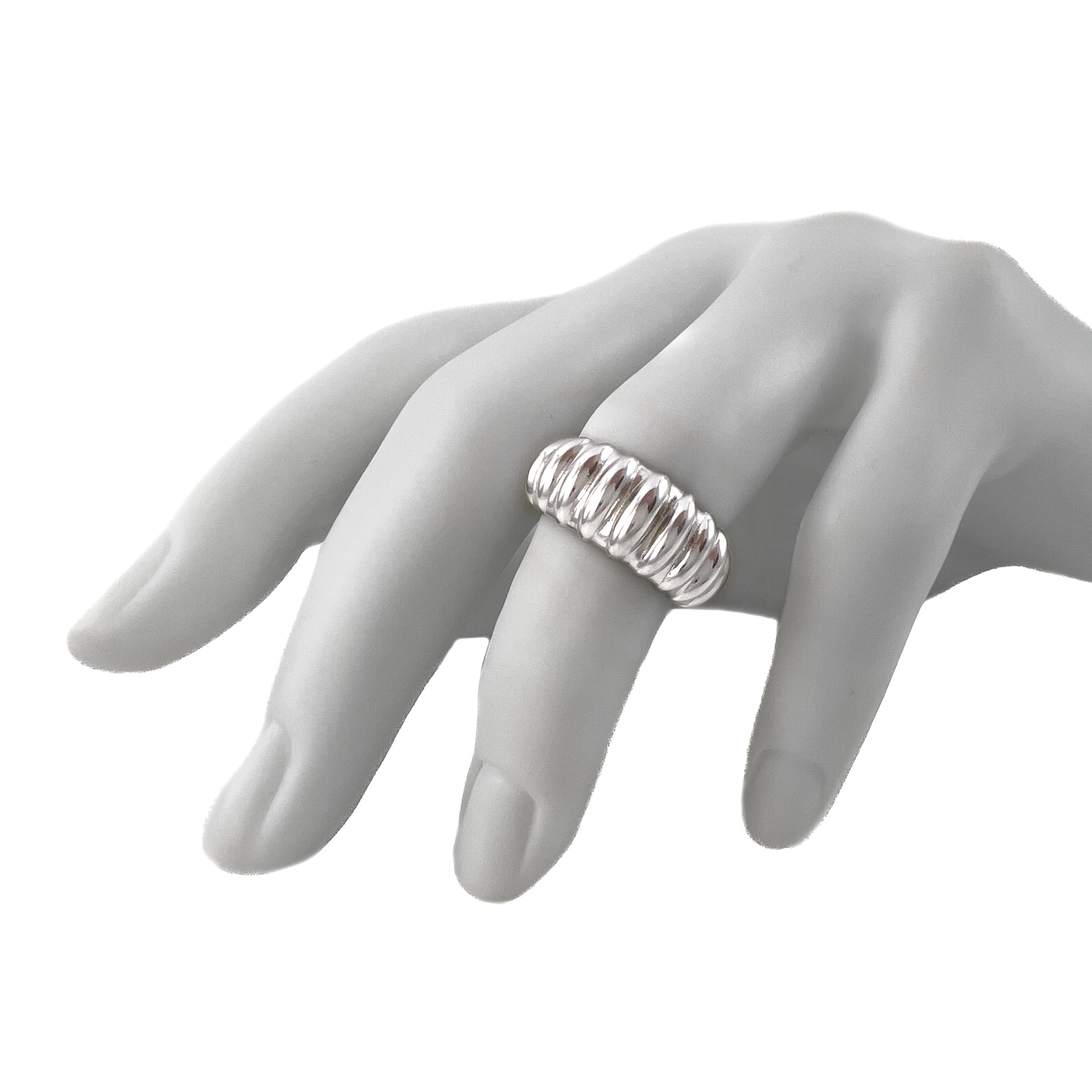 Кольцо из серебра