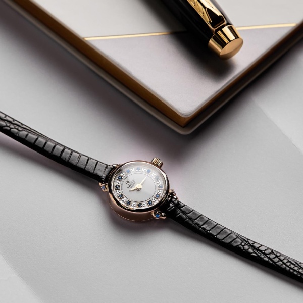 Часы женские золотые Nika