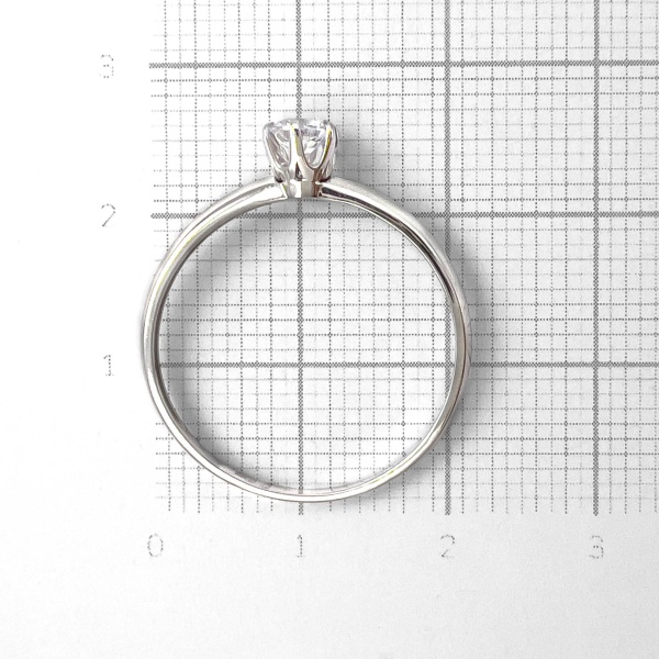 Кольцо из белого золота с фианитом