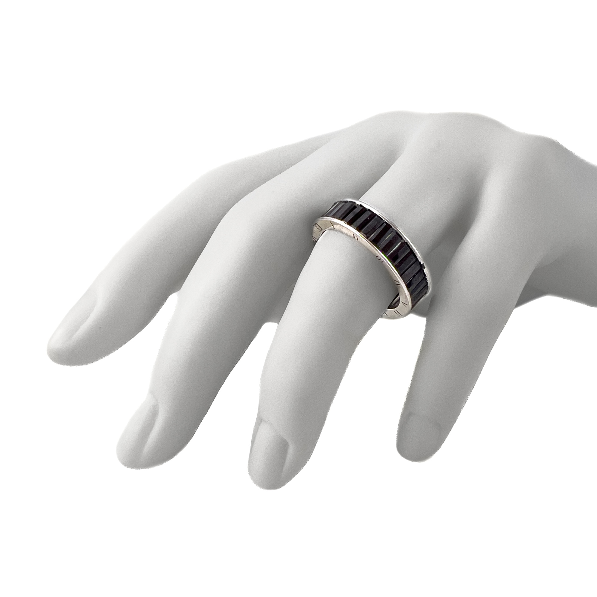 Кольцо из серебра с фианитами