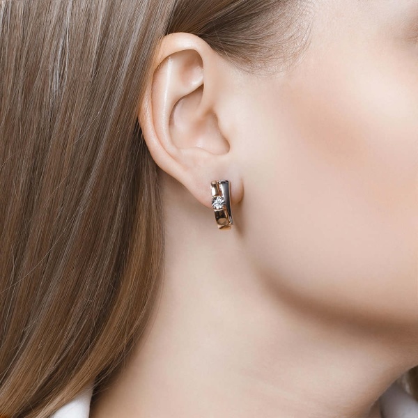 Серьги из красного золота с бриллиантами