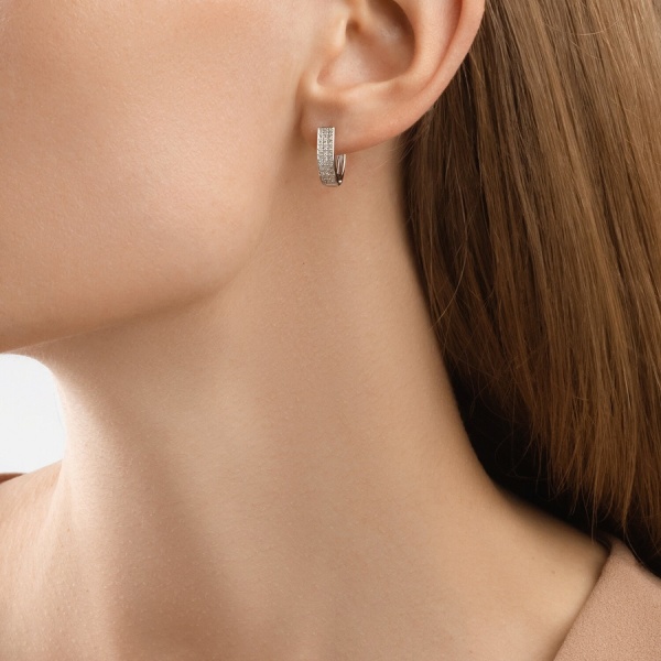 Серьги из белого золота с бриллиантами