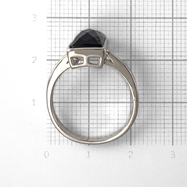 Кольцо из серебра с ониксом