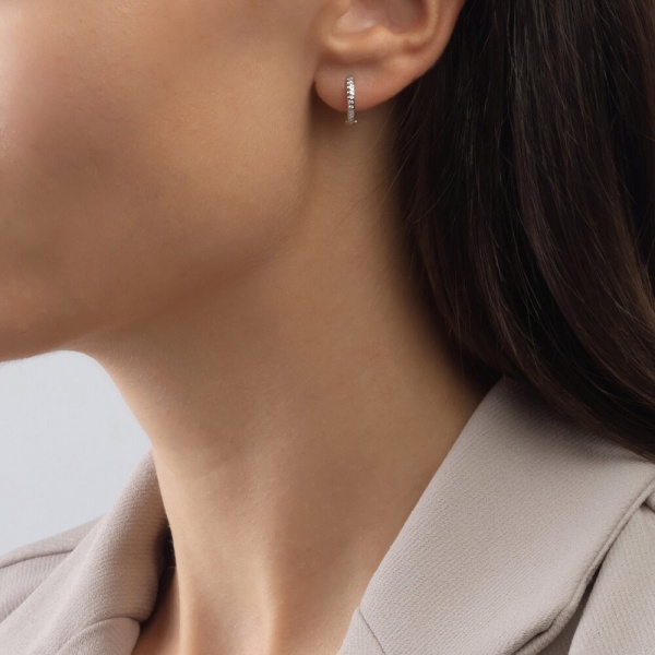 Серьги конго из белого золота с бриллиантами