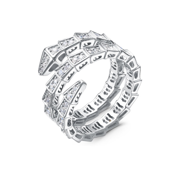 Кольцо из белого золота с фианитами