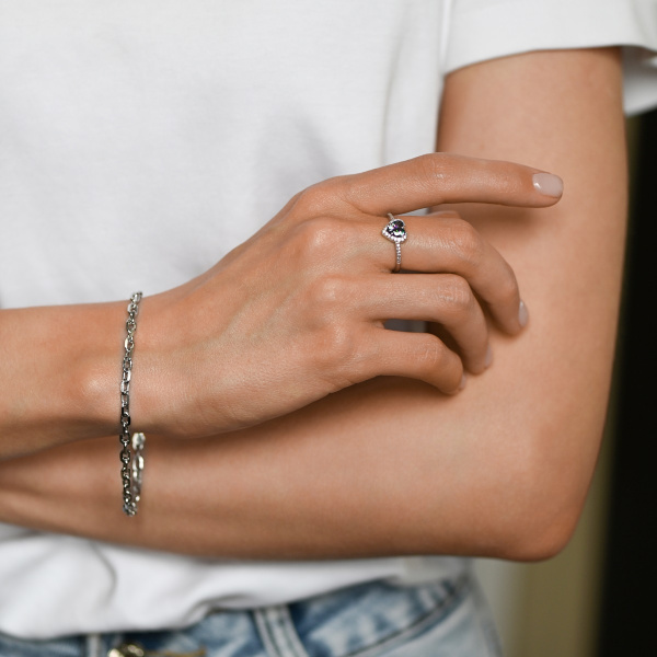 Кольцо из серебра с фианитами и кварцем