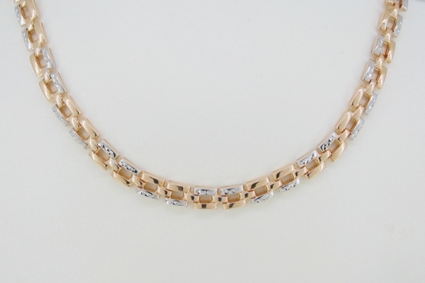 Колье из комбинированного золота