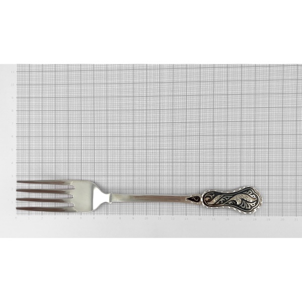 Вилка из серебра