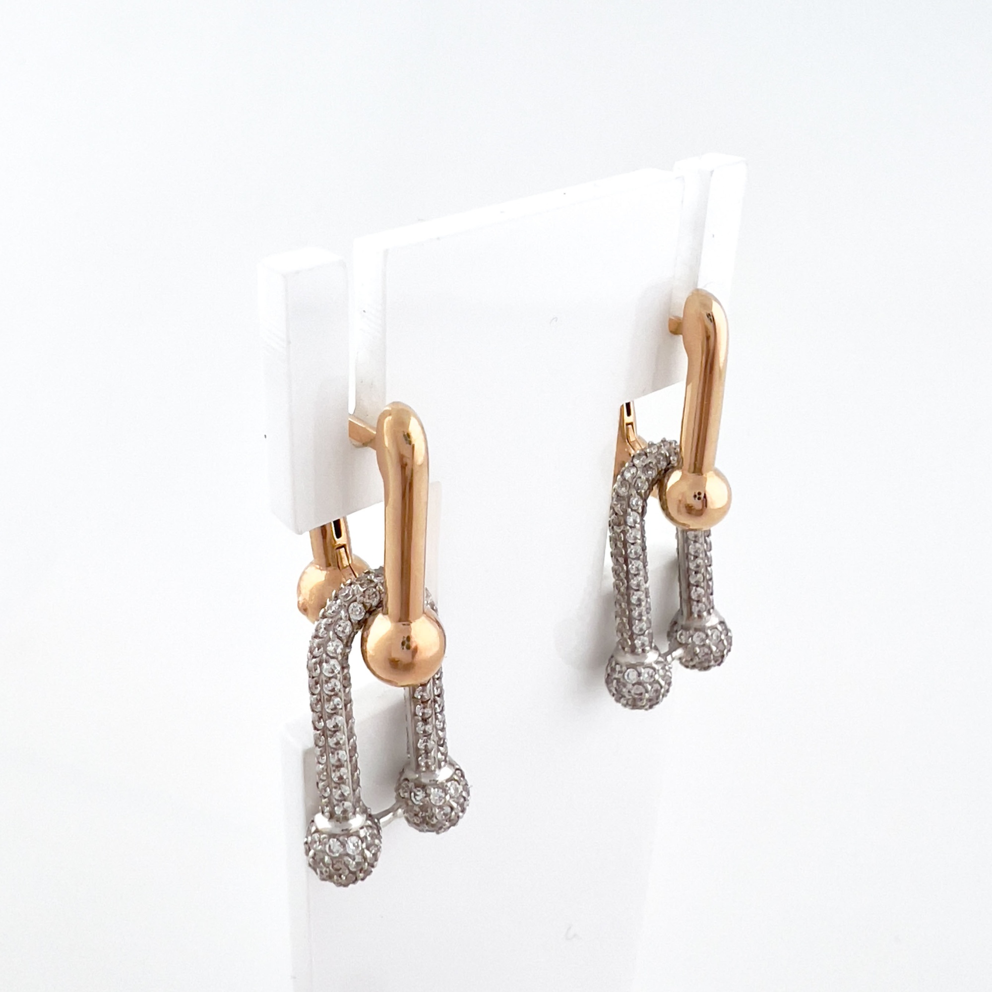 Серьги из золота с фианитами