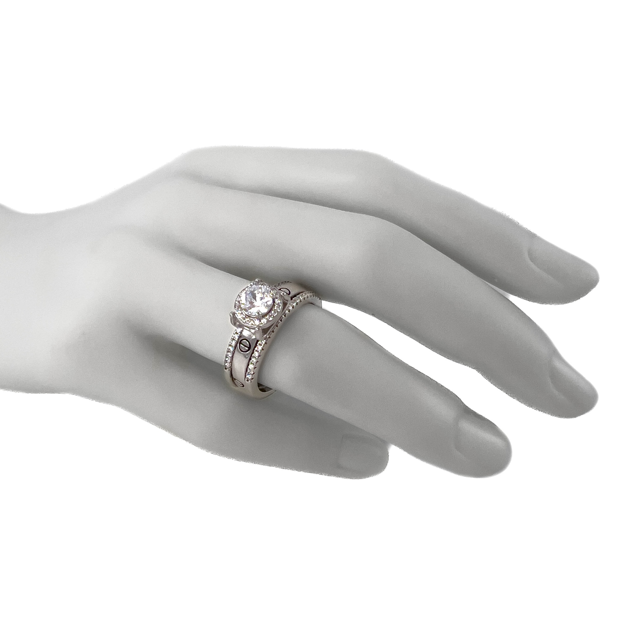 Кольцо из серебра с фианитами