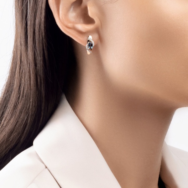 Серьги из красного золота с топазами и фианитами