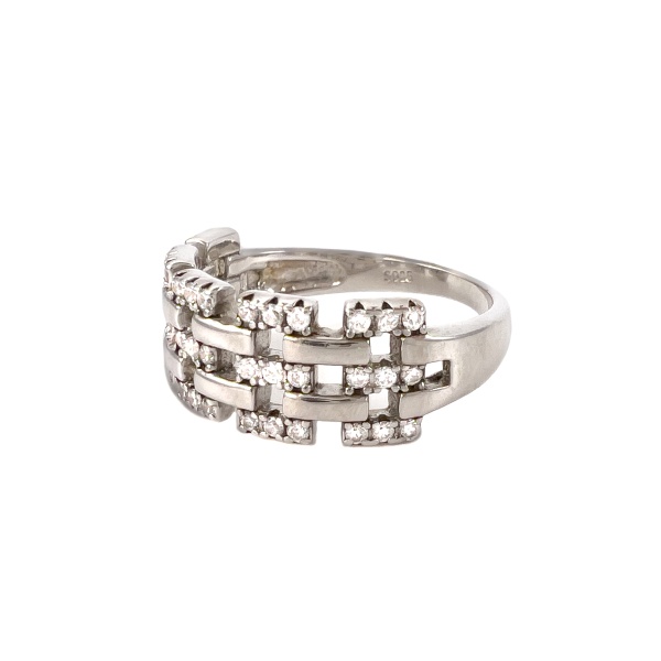 Кольцо из серебра с фианитами