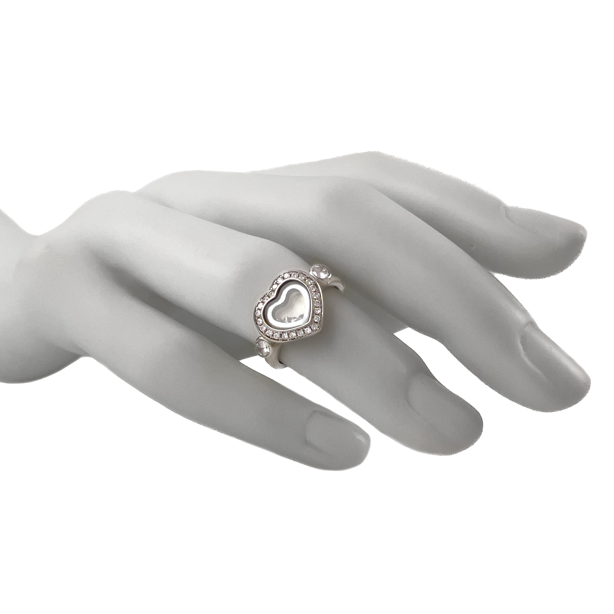 Кольцо из серебра с фианитами